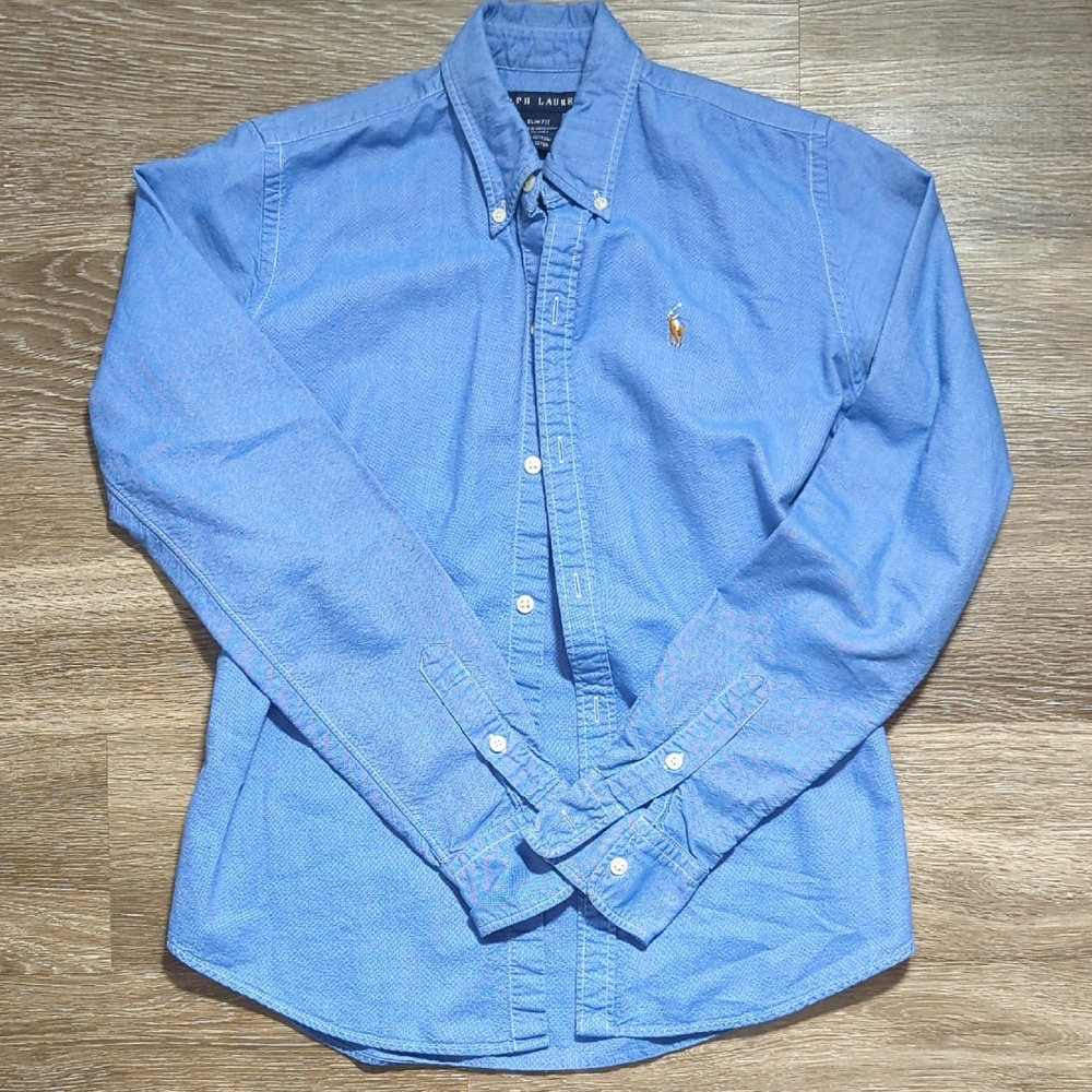 Ralph Lauren Women's Slim Fit Button Down Chambray Shirt Size 4 (Small)